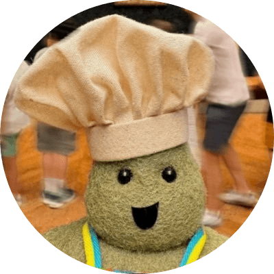 The tiny chef logo